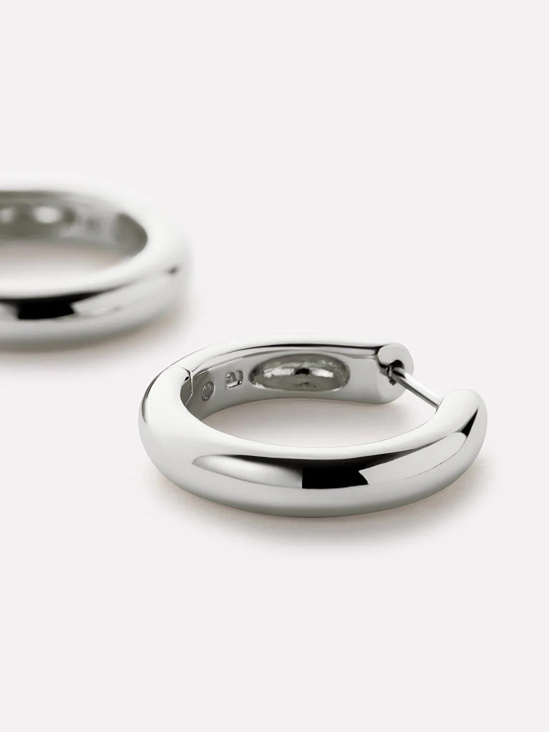 Chunky Medium Hoop Earrings