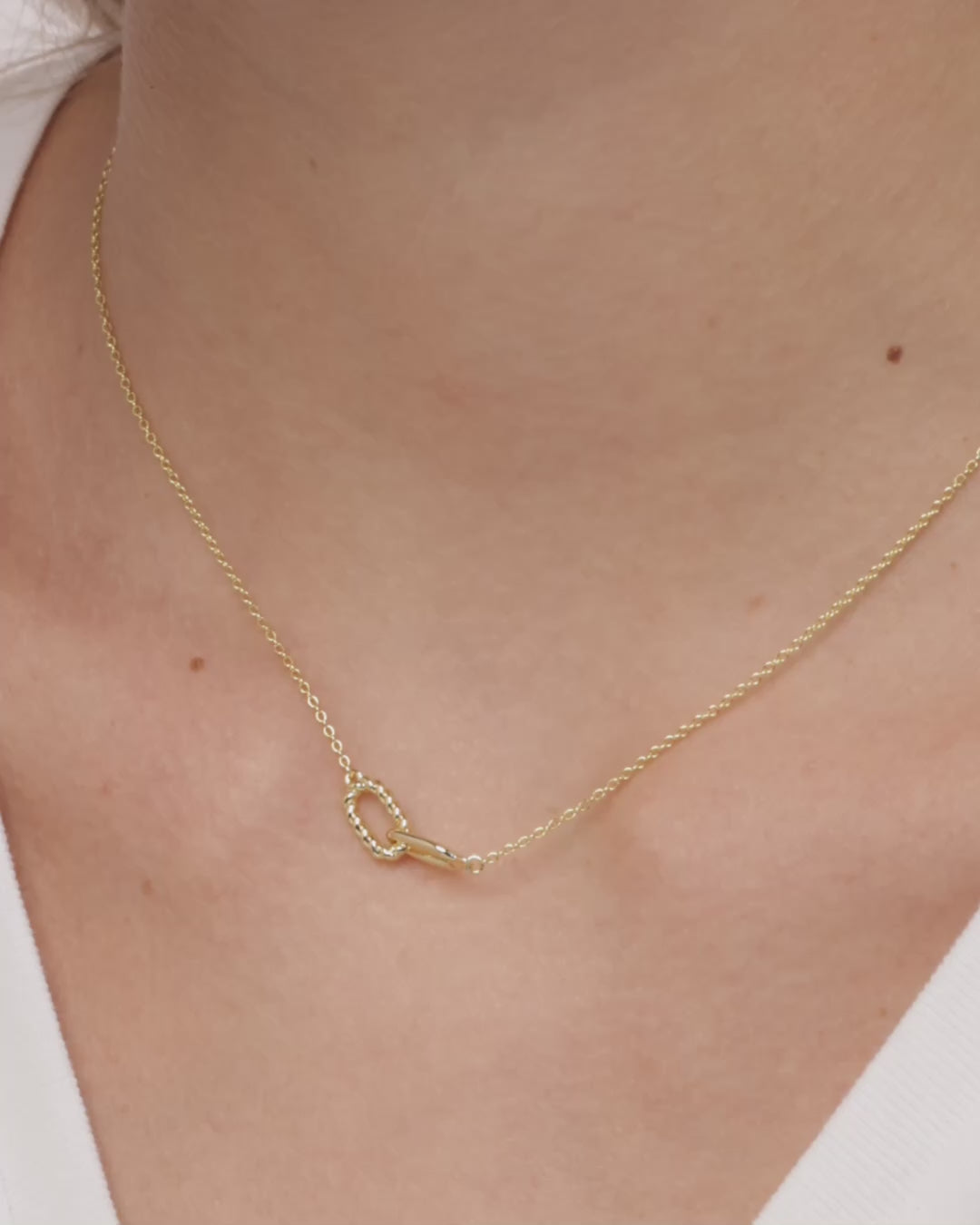 Twisted Link Gold Necklace